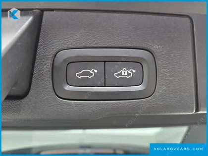 VOLVO XC60 B5 INSCRIPTION