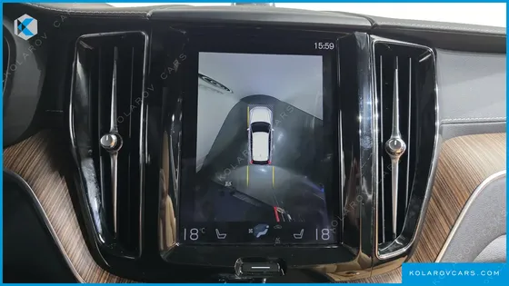 VOLVO XC60 B5 INSCRIPTION