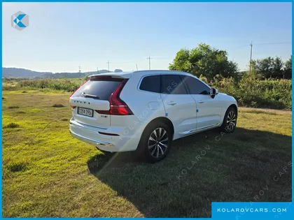 VOLVO XC60 B5 ULTIMATE BRIGHT