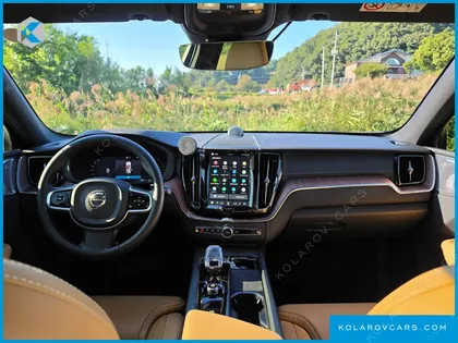 VOLVO XC60 B5 ULTIMATE BRIGHT