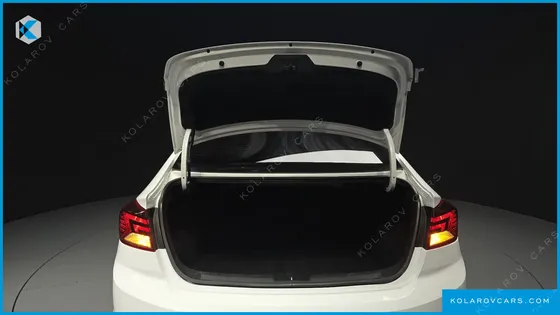 HYUNDAI ELANTRA (AVANTE) 1.6