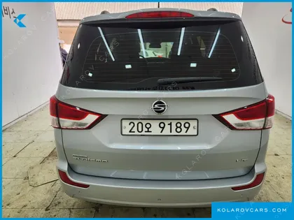 KGM - SSANGYONG KORANDO 2WD LT 9-SEATER