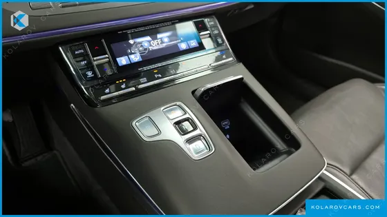 HYUNDAI GRANDEUR 3.3