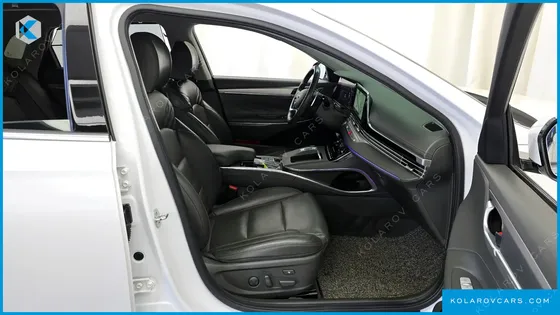 HYUNDAI GRANDEUR 3.3