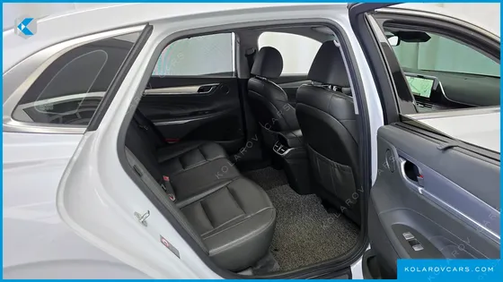 HYUNDAI GRANDEUR 3.3
