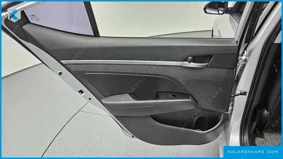 HYUNDAI ELANTRA (AVANTE) 1.6