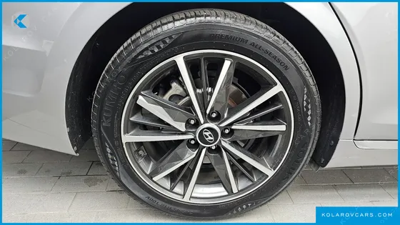 HYUNDAI GRANDEUR 2.5