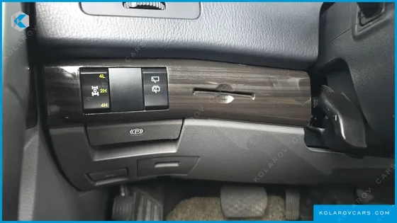 KGM - SSANGYONG KORANDO 4WD TX 9-SEATER