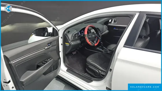HYUNDAI ELANTRA (AVANTE) 1.6