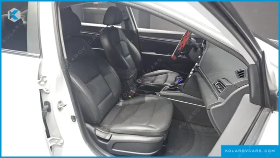 HYUNDAI ELANTRA (AVANTE) 1.6