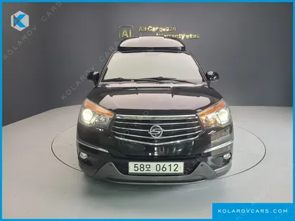 KGM - SSANGYONG KORANDO 4WD CHATEAU 9-SEATER