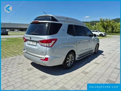 KGM - SSANGYONG KORANDO 4WD CHATEAU 9-SEATER