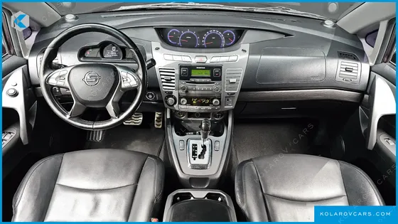 KGM - SSANGYONG KORANDO 4WD TX 9-SEATER