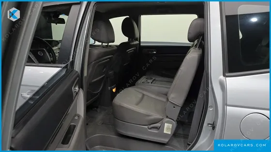 KGM - SSANGYONG KORANDO 4WD LT 11-SEATER