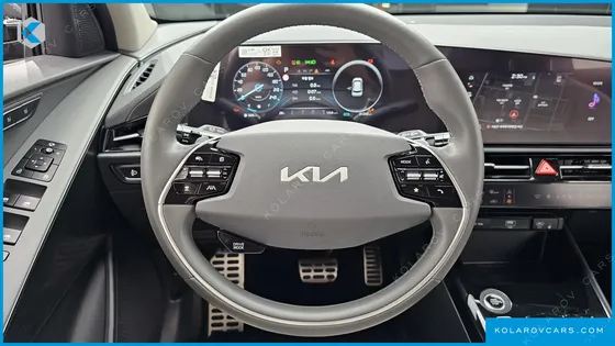 KIA NIRO SIGNATURE