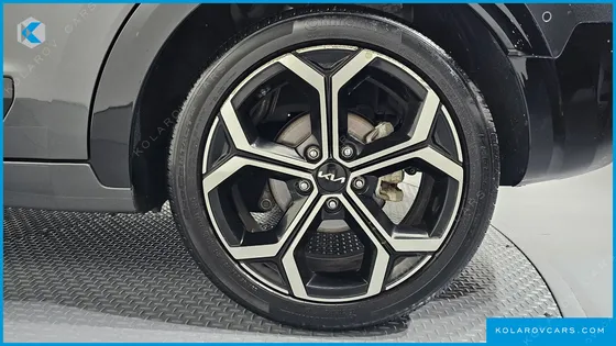 KIA NIRO SIGNATURE