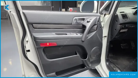 KGM - SSANGYONG KORANDO 4WD TX 9-SEATER