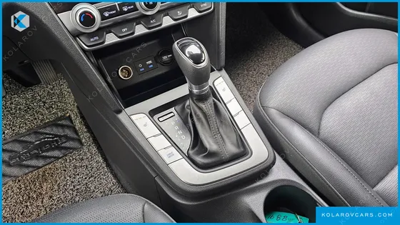 HYUNDAI ELANTRA (AVANTE) 1.6