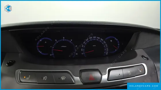 KGM - SSANGYONG KORANDO 4WD TX 9-SEATER