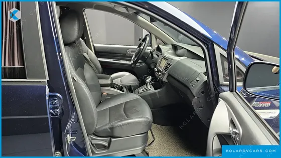 KGM - SSANGYONG KORANDO 4WD EXTREME SPORT 9-SEATER
