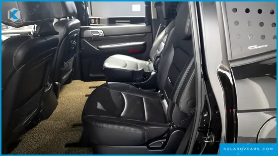 KGM - SSANGYONG KORANDO 4WD OUTDOOR EDITION 9-SEATER