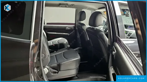 KGM - SSANGYONG KORANDO 4WD TX 9-SEATER
