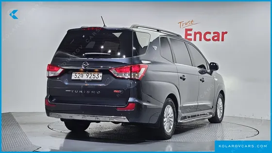 KGM - SSANGYONG KORANDO 4WD TX 9-SEATER