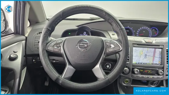 KGM - SSANGYONG KORANDO 4WD TX 9-SEATER