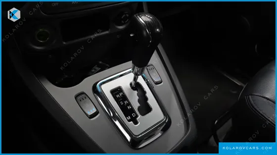 KGM - SSANGYONG KORANDO 4WD CHATEAU 9-SEATER