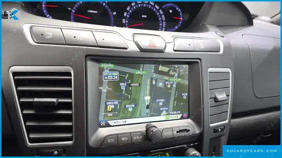 KGM - SSANGYONG KORANDO 4WD CHATEAU 9-SEATER