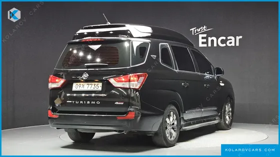 KGM - SSANGYONG KORANDO 4WD CHATEAU 9-SEATER