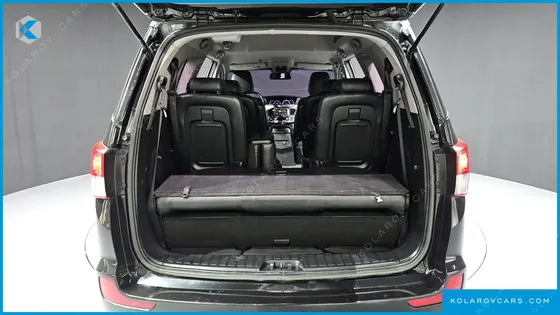 KGM - SSANGYONG KORANDO 4WD CHATEAU 9-SEATER