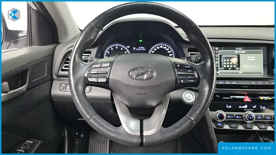 HYUNDAI ELANTRA (AVANTE) 1.6