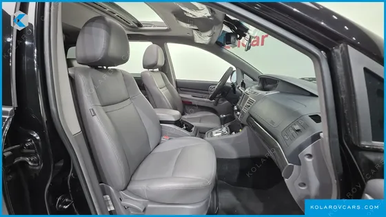 KGM - SSANGYONG KORANDO 4WD EXTREME 9-SEATER