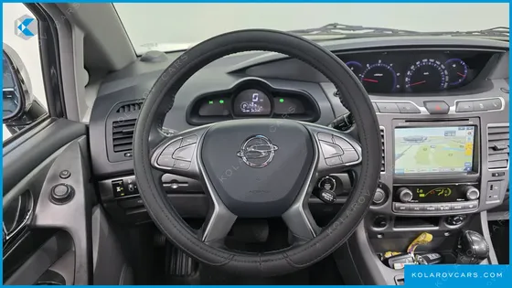 KGM - SSANGYONG KORANDO 4WD EXTREME 9-SEATER