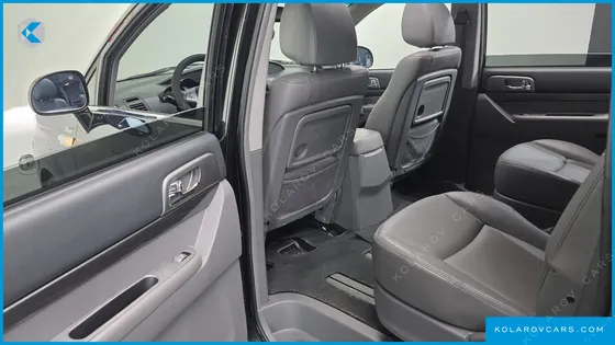 KGM - SSANGYONG KORANDO 4WD EXTREME 9-SEATER