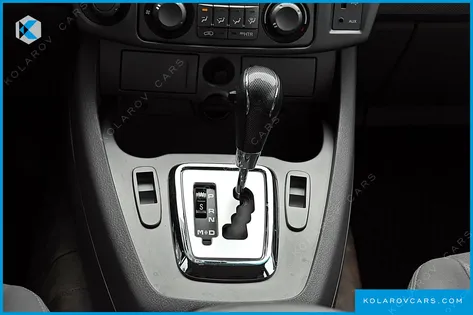 KGM - SSANGYONG KORANDO 4WD 9-SEATER ADVENTURE 60TH EDITION