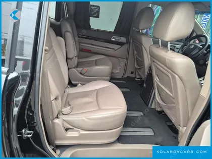 KGM - SSANGYONG KORANDO 4WD CHATEAU 9-SEATER