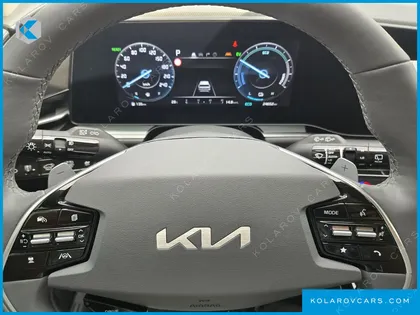 KIA NIRO SIGNATURE