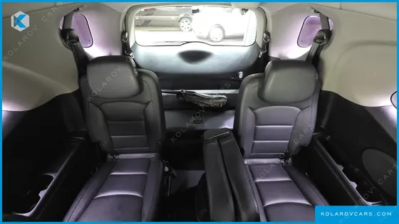 KGM - SSANGYONG KORANDO 4WD TX 9-SEATER