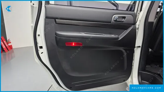KGM - SSANGYONG KORANDO 4WD TX 9-SEATER