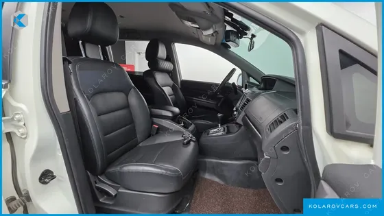 KGM - SSANGYONG KORANDO 4WD OUTDOOR EDITION 9-SEATER