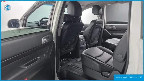 KGM - SSANGYONG KORANDO 4WD OUTDOOR EDITION 9-SEATER