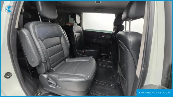 KGM - SSANGYONG KORANDO 4WD OUTDOOR EDITION 9-SEATER