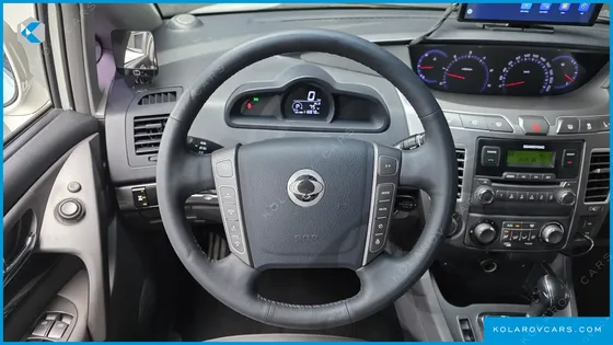 KGM - SSANGYONG KORANDO 4WD 9-SEATER ADVENTURE 60TH EDITION