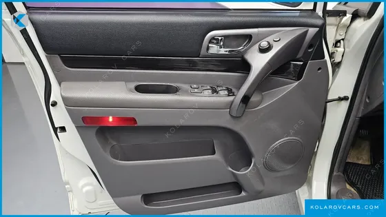 KGM - SSANGYONG KORANDO 4WD TX 11-SEATER
