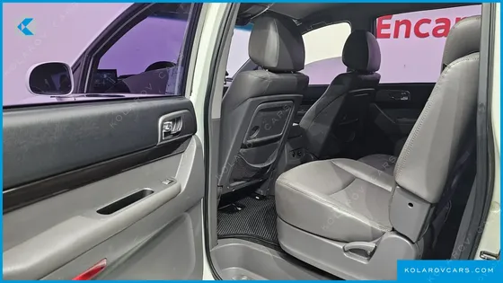 KGM - SSANGYONG KORANDO 4WD TX 11-SEATER