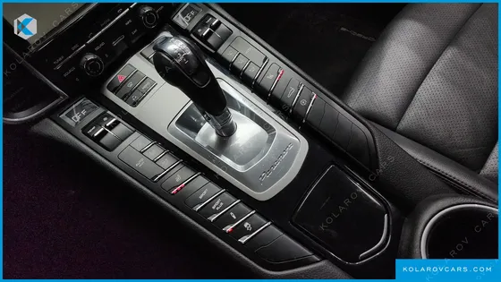 PORSCHE PANAMERA 4.8 S