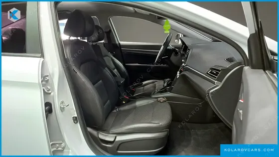HYUNDAI ELANTRA (AVANTE) 1.6