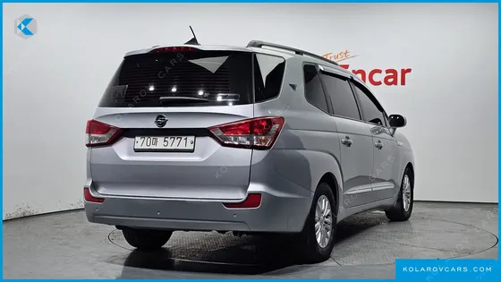 KGM - SSANGYONG KORANDO 4WD LT 11-SEATER